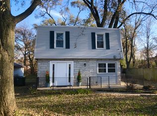 14403 Waverly Ave, Midlothian, IL 60445