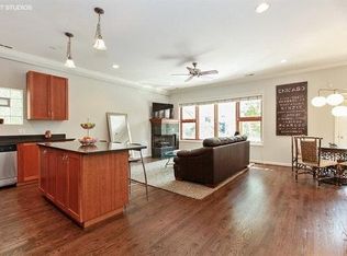 2139 N Damen Ave APT 2, Chicago, IL 60647