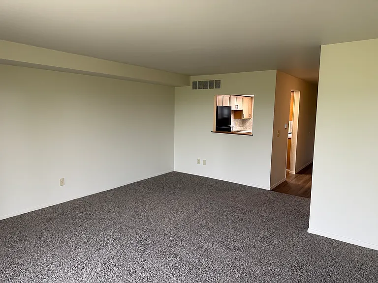 1501 Superior Dr #8 — Photo 10