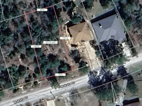 Makaha Dr, Bastrop, TX 78602