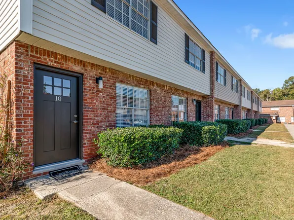 Summerville Apartments, 703 E 3 N Suite B15, Summerville, SC 29485