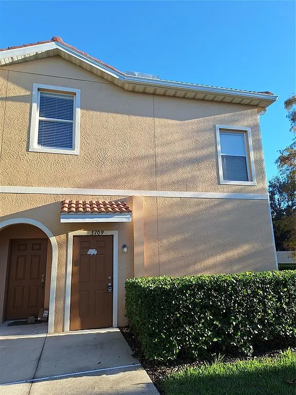 Building Photo - 3709 Parkridge Cir #7-204