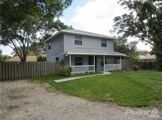 3521 Gocio Rd, Sarasota, FL 34235