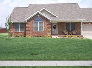 636 Mallard Ln, Henderson, KY 42420