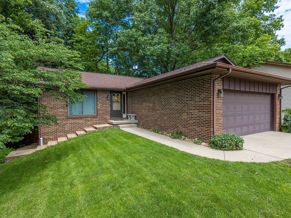 1st image of 2216 Alpena Ct