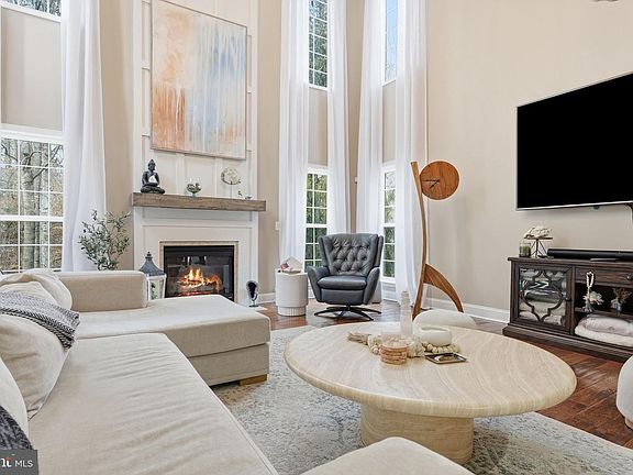 2nd image of 6049 Persinger House Ct