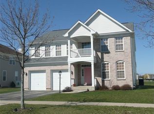 6621 Majestic Way, Carpentersville, IL 60110