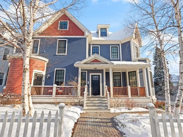 241 School St #6, Somerville, MA 02145