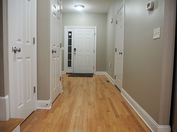3rd image of 54 Gianna Dr