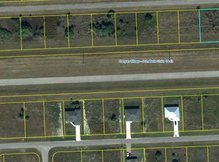 119 Carousel Ave, Labelle, FL 33935