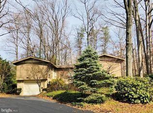 4104 Yerkes Pl, Annandale, VA 22003