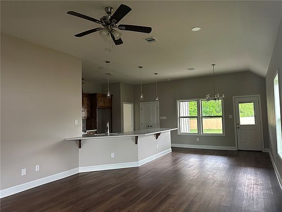 3rd image of 2581 Dove Crossing Ln