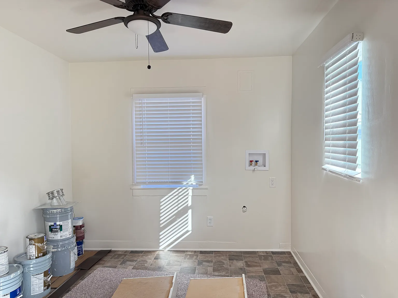 5 bed, 2500 sqft, $5,050 — Photo 4
