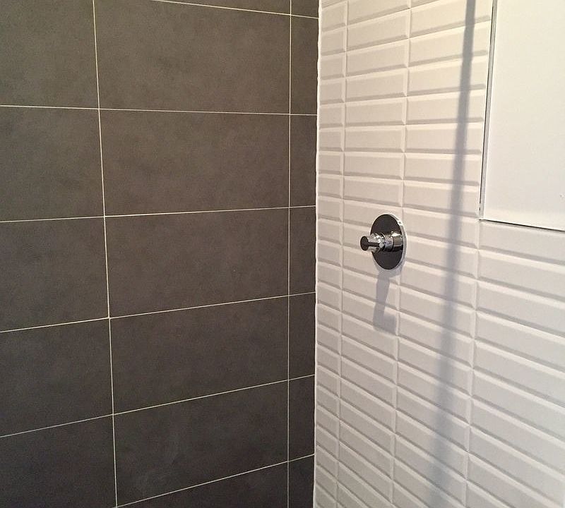 2nd image of 355 S 4th St APT 3a