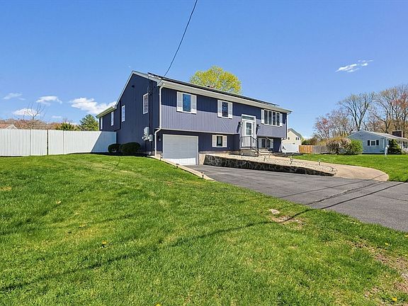 4th image of 132 Jean Dr
