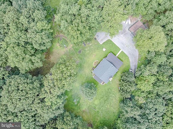 3rd image of 164 Summit Crest Ln