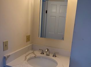 84 Broad St APT 4, Marlborough, MA 01752