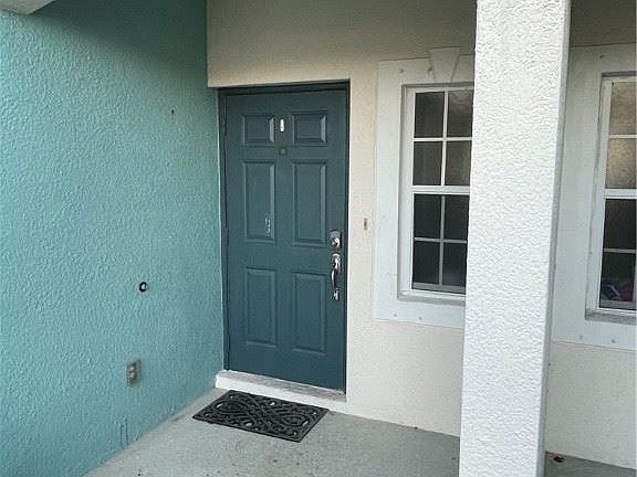 3rd image of 3650 Pine Oak Cir APT 102