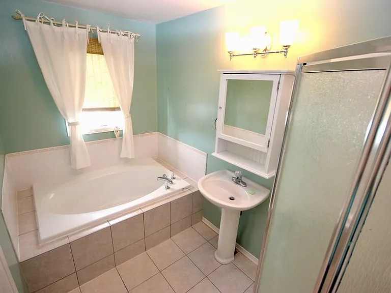46 Carwood Cir — Photo 7