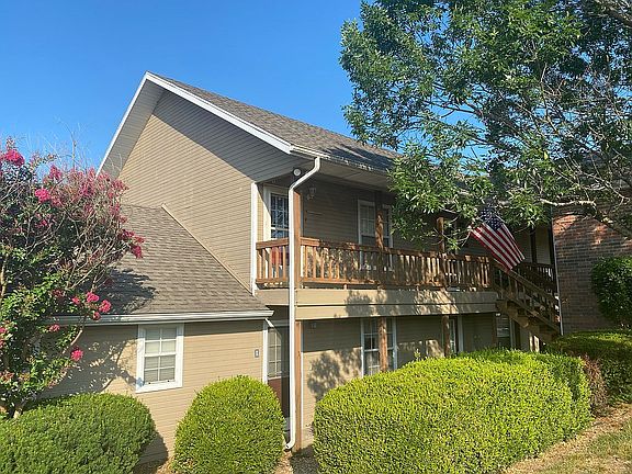4th image of 120-4 Kimberling Shores Ln