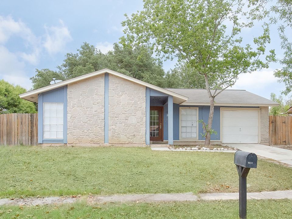 1st image of 9627 Quicksilver Dr
