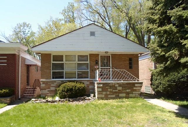 1st image of 7918 S Woodlawn Ave