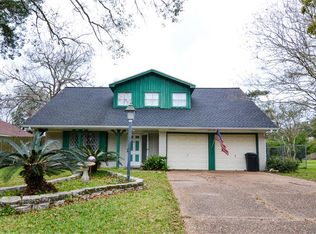 6712 Pecanwood St, Hitchcock, TX 77563