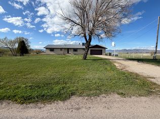 105 E 2 N, Paris, ID 83261