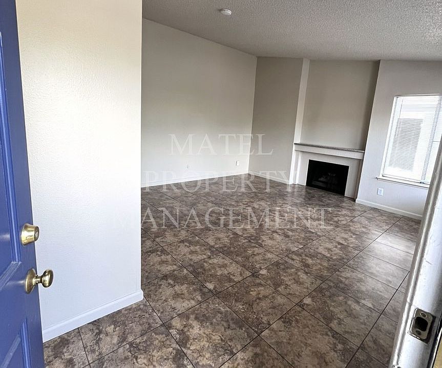 1st image of 1313 Floyd Ave