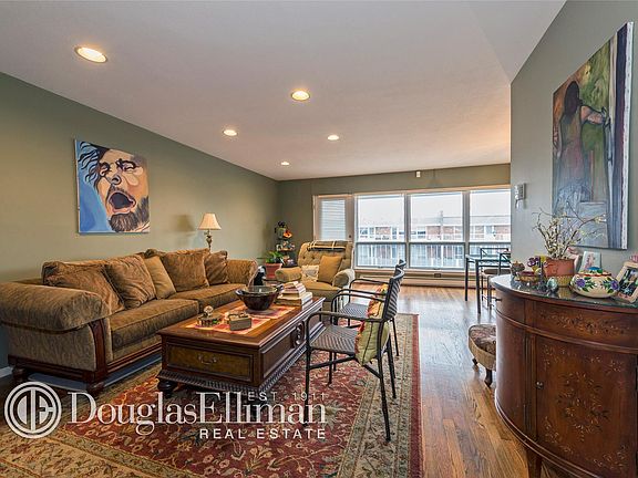 2nd image of 750 Lido Blvd #297