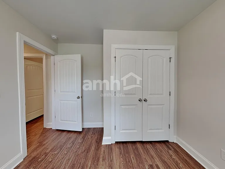 409 Forest Glen Dr — Photo 20