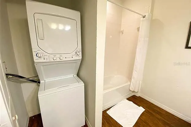 5368 Diplomat Ct #106 — Photo 66