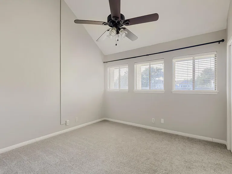 11 Casa Verde — Photo 21