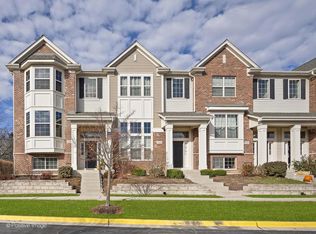 0N051 Creekside Dr, Winfield, IL 60190