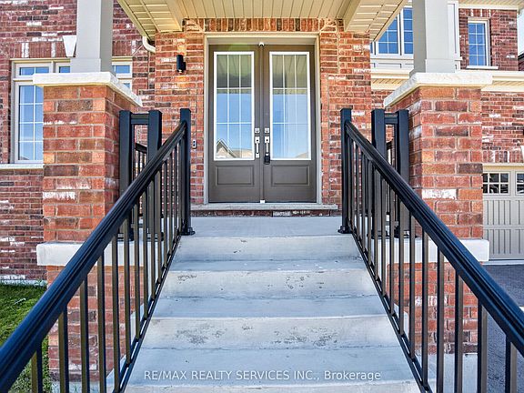 4th image of 244 Warden St