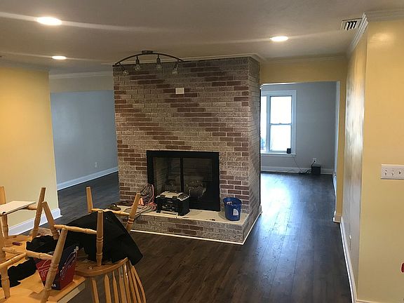 2nd image of 125 Neita Dr