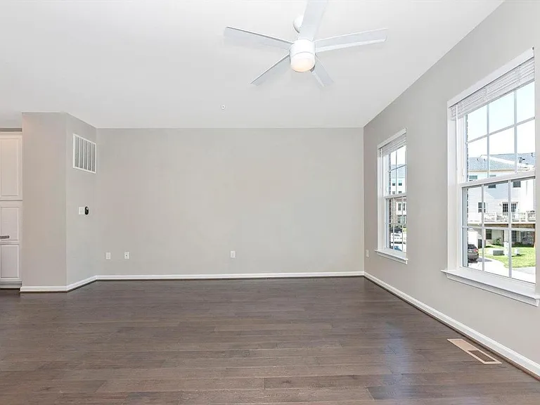 6257 Alexa St — Photo 11