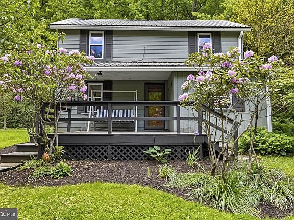 3rd image of 36 Mayse Ln