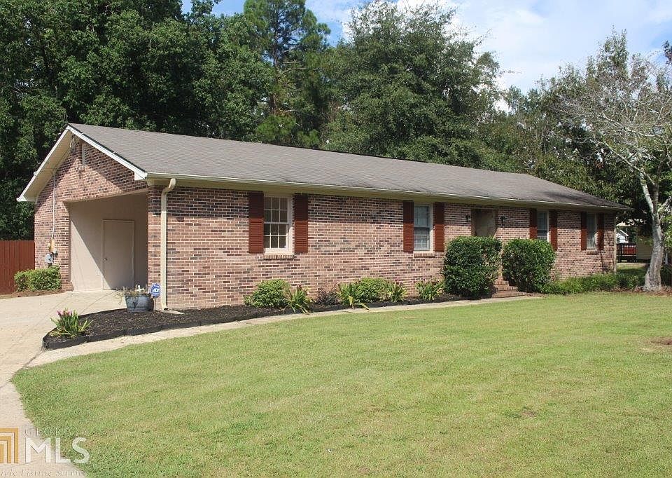 1st image of 2721 Nowell Dr