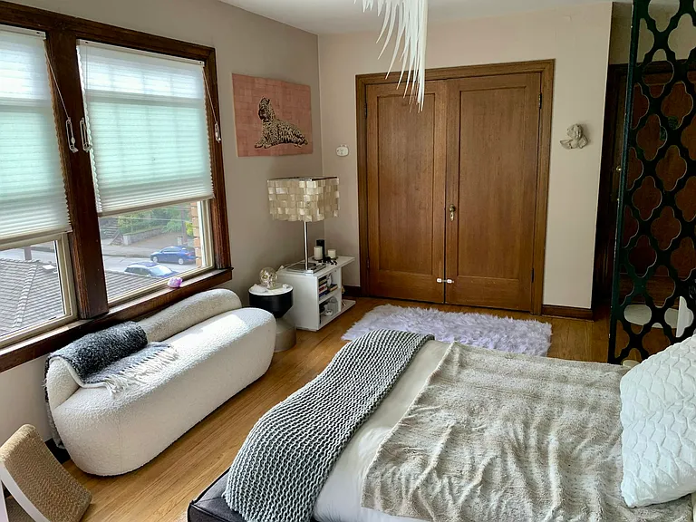956 10th Ave E #305 — Photo 5