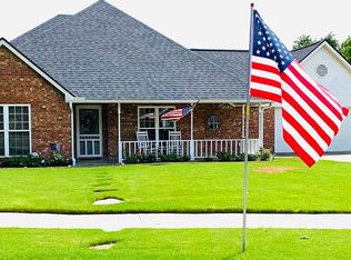 408 Meadows Crest Ct, Midlothian, TX 76065