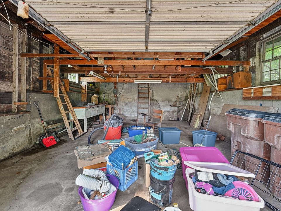 49th image of 336 Sunnyside Ave