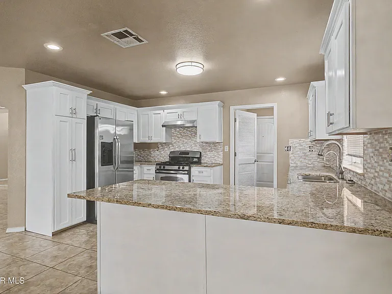 12741 Tierra Monje Ln — Photo 32