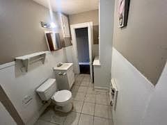 5th image of 601 College Dr APT 4