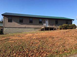 1374 Neighborhood Rd, Gallipolis, OH 45631