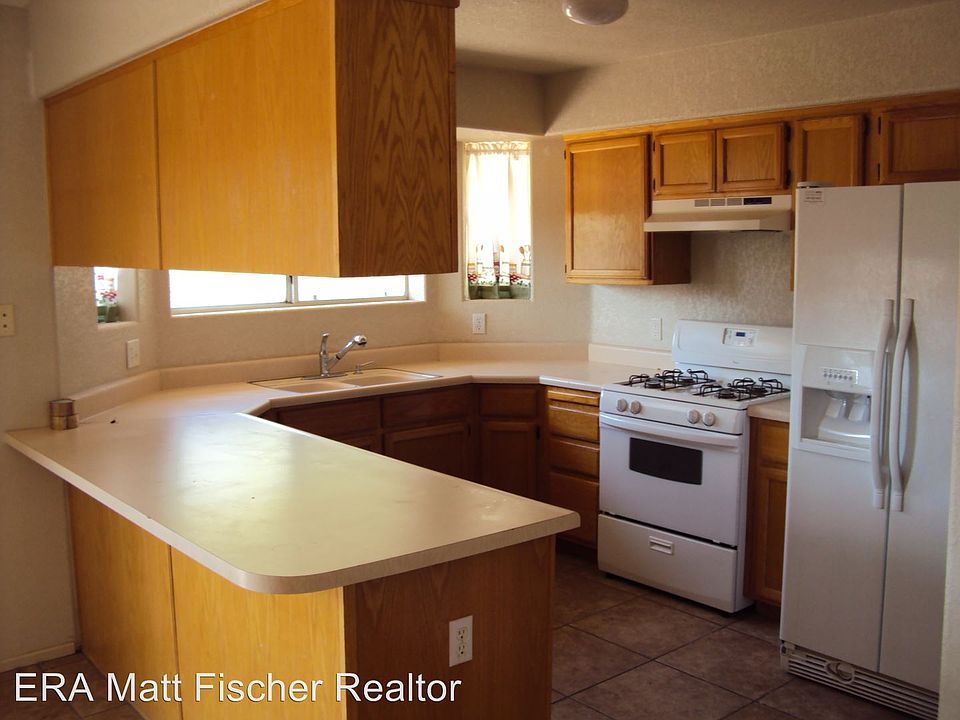 2nd image of 7246 E 25th St