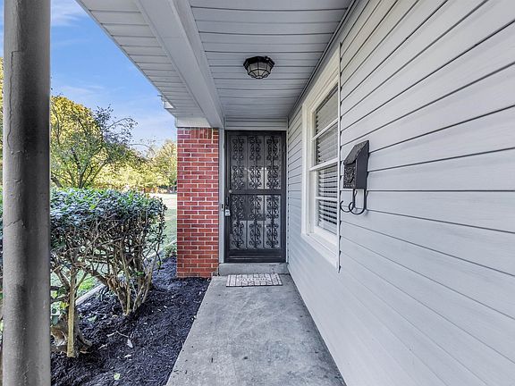3rd image of 4047 Allison Ave