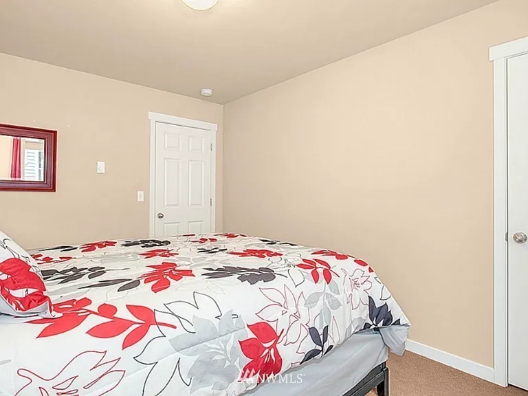 9956 244th Pl NE #98053REDMOND — Photo 11