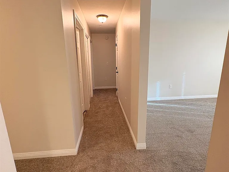 3707 S Broadway St — Photo 9