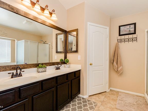 4th image of 28769 N Gold Ln